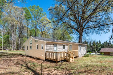 Tiny photo for 1246 Sparrow Place, Forest, VA 24551 (MLS # 365826)