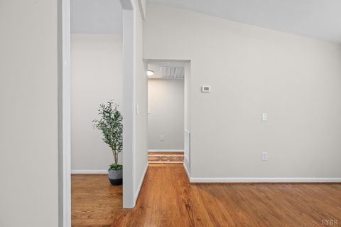 Tiny photo for 1246 Sparrow Place, Forest, VA 24551 (MLS # 365826)