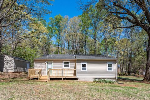 Tiny photo for 1246 Sparrow Place, Forest, VA 24551 (MLS # 365826)