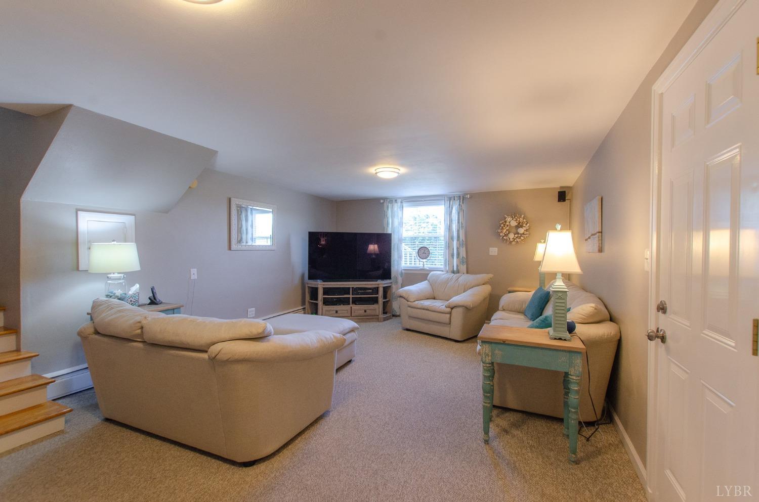 5786 Pine Acres Ln Ln, Roanoke, Virginia image 20