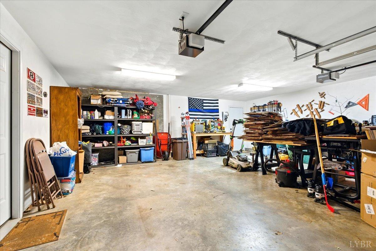 1027 Alison Lane, Vinton, Virginia image 31