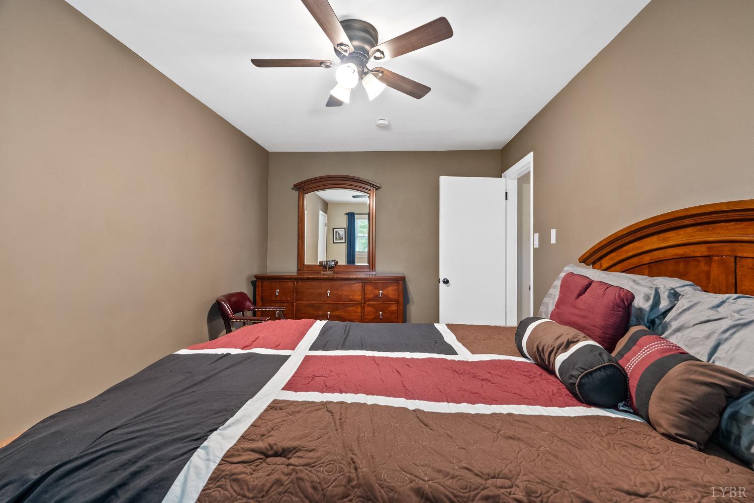 147 Maple Drive, Madison Heights, Virginia image 20