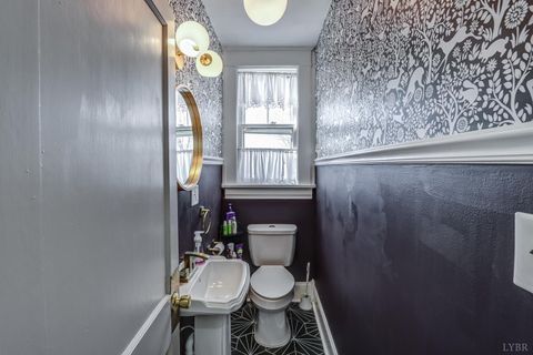 Tiny photo for 809 Byrd Street, Lynchburg, VA 24504 (MLS # 364442)