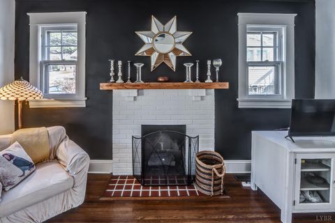 Tiny photo for 809 Byrd Street, Lynchburg, VA 24504 (MLS # 364442)