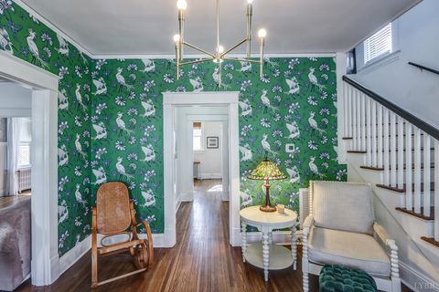 Tiny photo for 809 Byrd Street, Lynchburg, VA 24504 (MLS # 364442)