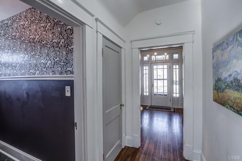 Tiny photo for 809 Byrd Street, Lynchburg, VA 24504 (MLS # 364442)