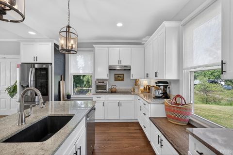 Tiny photo for 226 Bell Street, Lynchburg, VA 24501 (MLS # 366746)