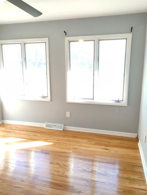 Tiny photo for 1316 DUDLEY Road, Moneta, VA 24121 (MLS # 364523)