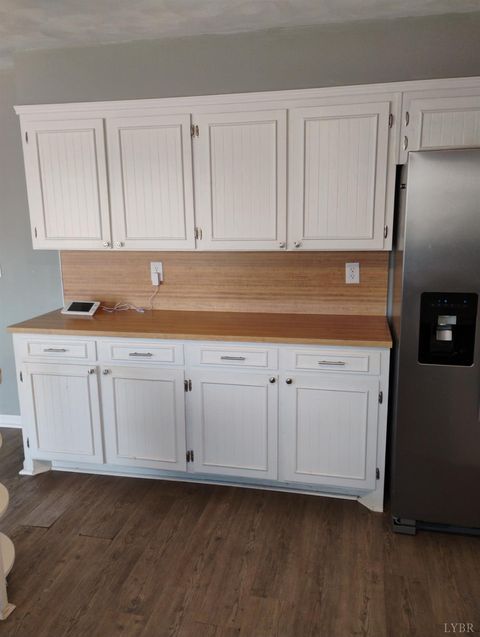 Tiny photo for 1316 DUDLEY Road, Moneta, VA 24121 (MLS # 364523)