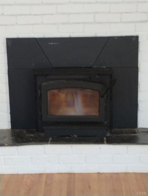 Tiny photo for 1316 DUDLEY Road, Moneta, VA 24121 (MLS # 364523)