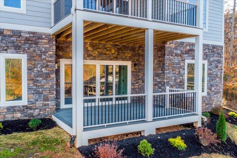 Tiny photo for 172 Lakewatch Circle, Moneta, VA 24121 (MLS # 363052)