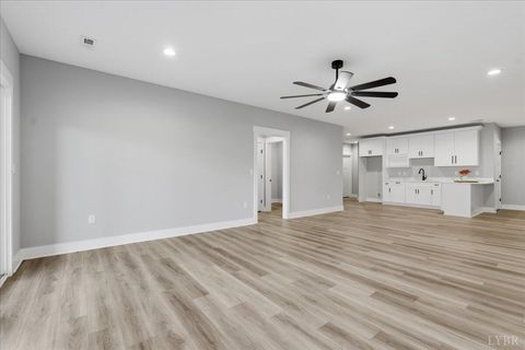 Tiny photo for 172 Lakewatch Circle, Moneta, VA 24121 (MLS # 363052)