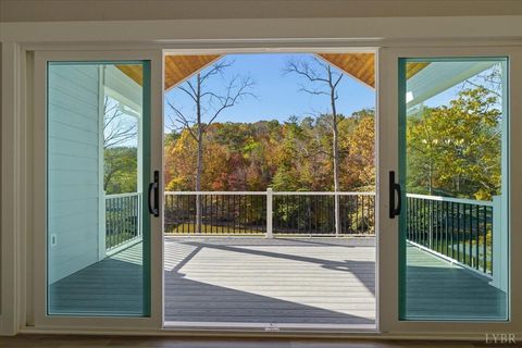 Tiny photo for 172 Lakewatch Circle, Moneta, VA 24121 (MLS # 363052)
