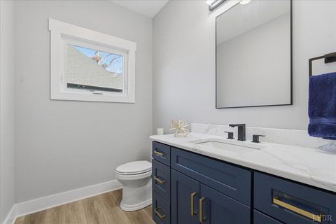 Tiny photo for 172 Lakewatch Circle, Moneta, VA 24121 (MLS # 363052)