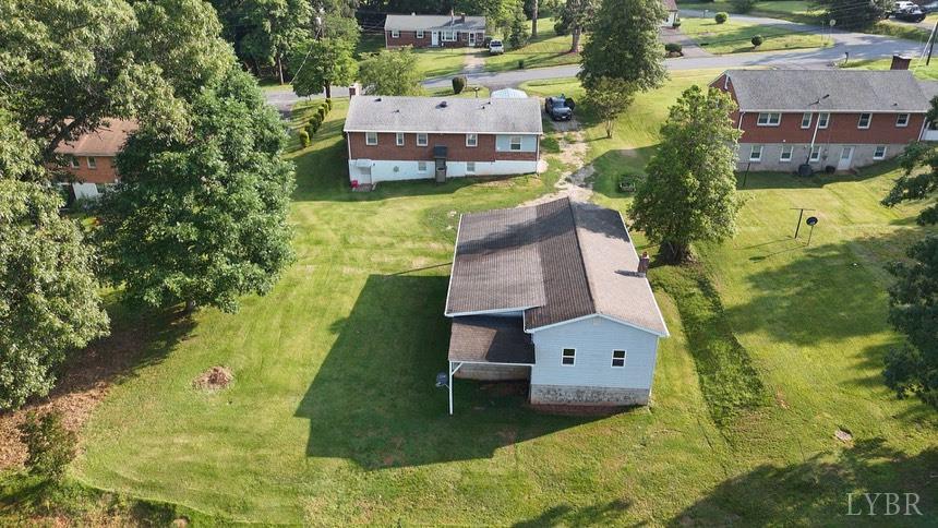 336 Hilltop Drive, Madison Heights, Virginia image 2