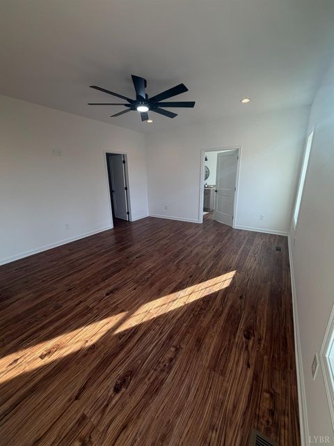 Tiny photo for 405 Hixburg Road, Pamplin, VA 23958 (MLS # 366502)