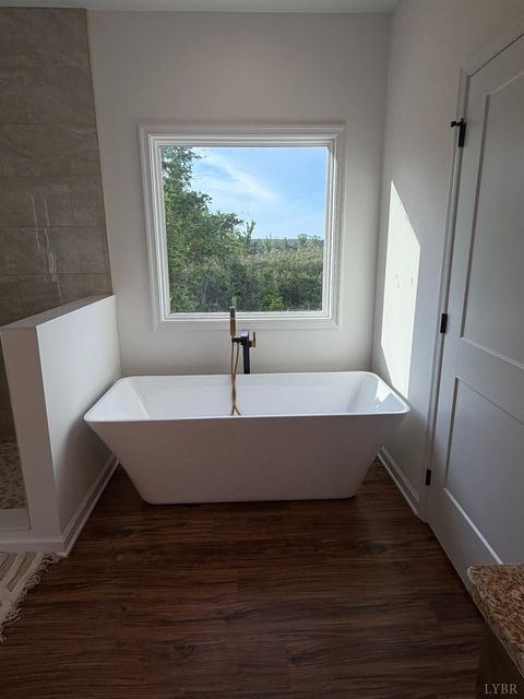 Tiny photo for 405 Hixburg Road, Pamplin, VA 23958 (MLS # 366502)