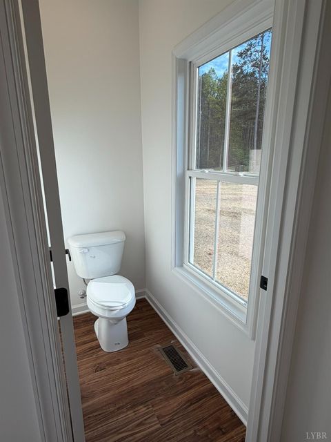 Tiny photo for 405 Hixburg Road, Pamplin, VA 23958 (MLS # 366502)