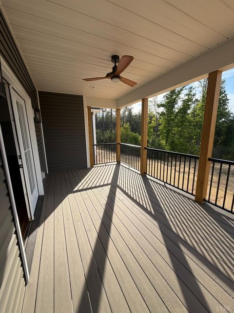 Tiny photo for 405 Hixburg Road, Pamplin, VA 23958 (MLS # 366502)