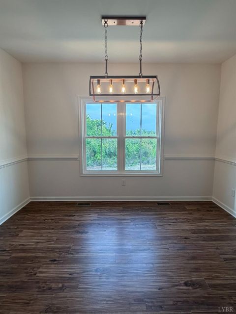 Tiny photo for 405 Hixburg Road, Pamplin, VA 23958 (MLS # 366502)
