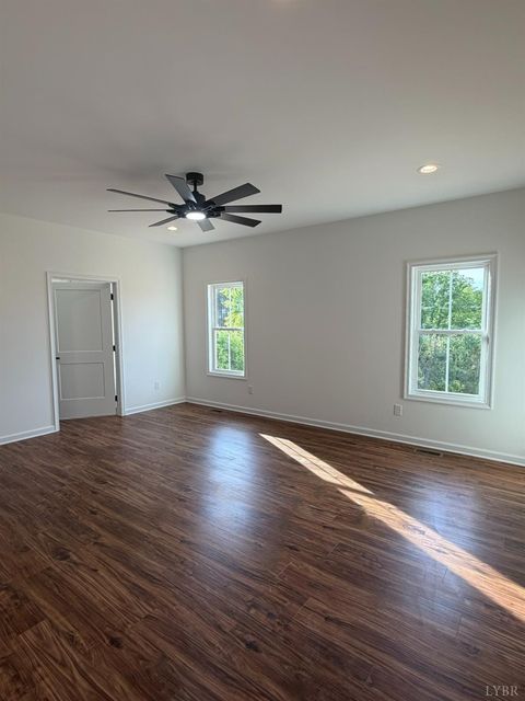 Tiny photo for 405 Hixburg Road, Pamplin, VA 23958 (MLS # 366502)