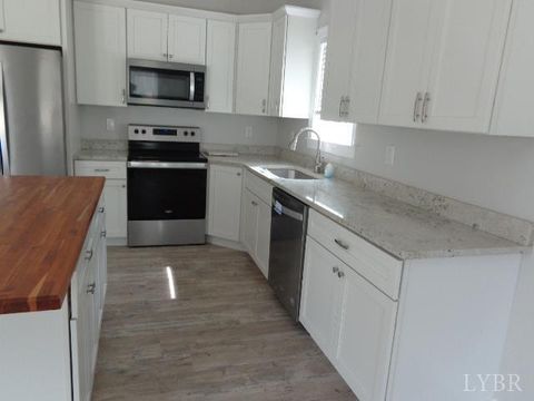 Tiny photo for 2292 Wheeler Road, Lynchburg, VA 24150 (MLS # 365704)