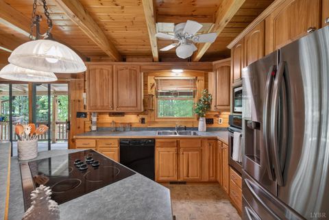Tiny photo for 1513 Peppertree Road, Bedford, VA 24523 (MLS # 366545)