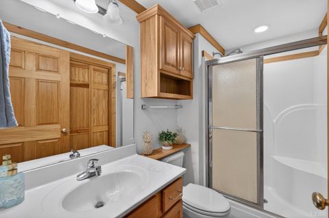 Tiny photo for 1513 Peppertree Road, Bedford, VA 24523 (MLS # 366545)