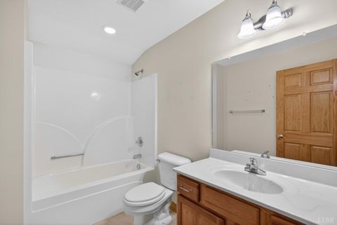 Tiny photo for 1513 Peppertree Road, Bedford, VA 24523 (MLS # 366545)