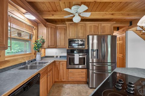 Tiny photo for 1513 Peppertree Road, Bedford, VA 24523 (MLS # 366545)