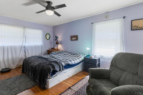 Tiny photo for 126 Maple Street, Appomattox, VA 24522 (MLS # 365057)