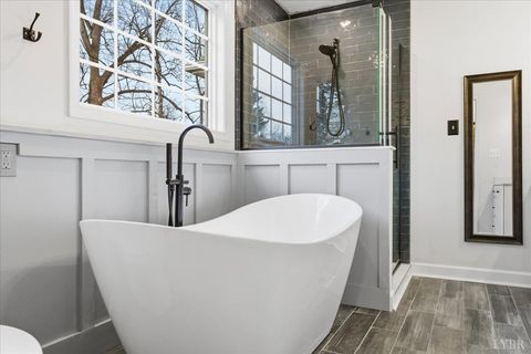 Tiny photo for 1329 Jeb Stuart Place, Forest, VA 24551 (MLS # 363677)