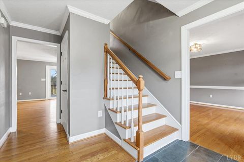 Tiny photo for 1329 Jeb Stuart Place, Forest, VA 24551 (MLS # 363677)