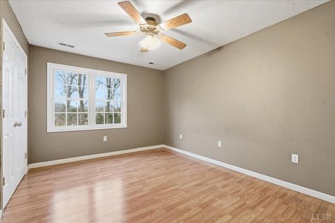 Tiny photo for 1329 Jeb Stuart Place, Forest, VA 24551 (MLS # 363677)