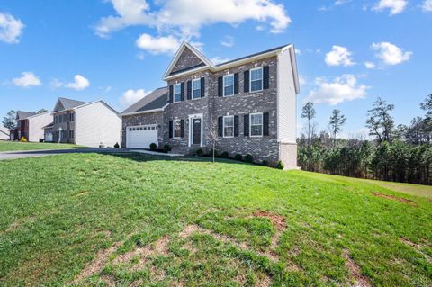 Tiny photo for 1110 Lochwood Hill Drive, Goode, VA 24556 (MLS # 365182)