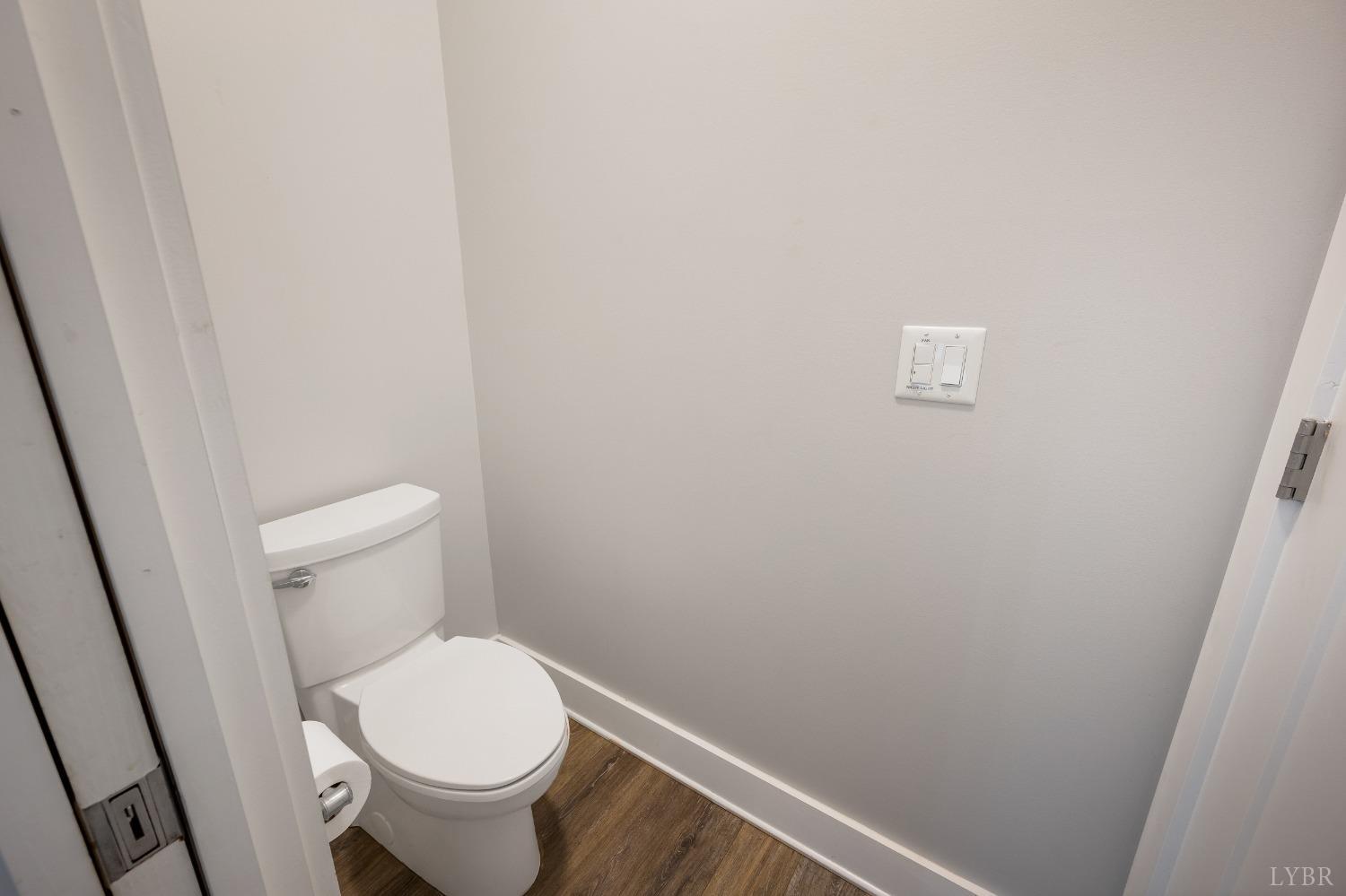 128 Seven Oaks Drive, Lynchburg, Virginia image 25