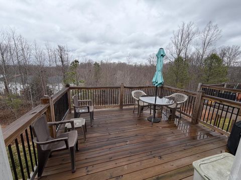 Tiny photo for 3008 Hill Street #303, Lynchburg, VA 24501 (MLS # 364710)