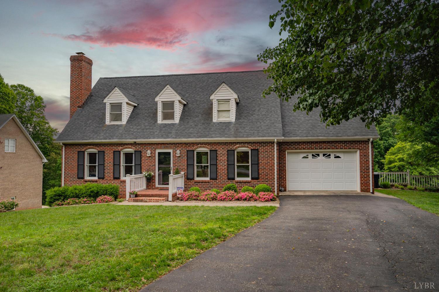 220 Swan Lane, Forest, Virginia image 3