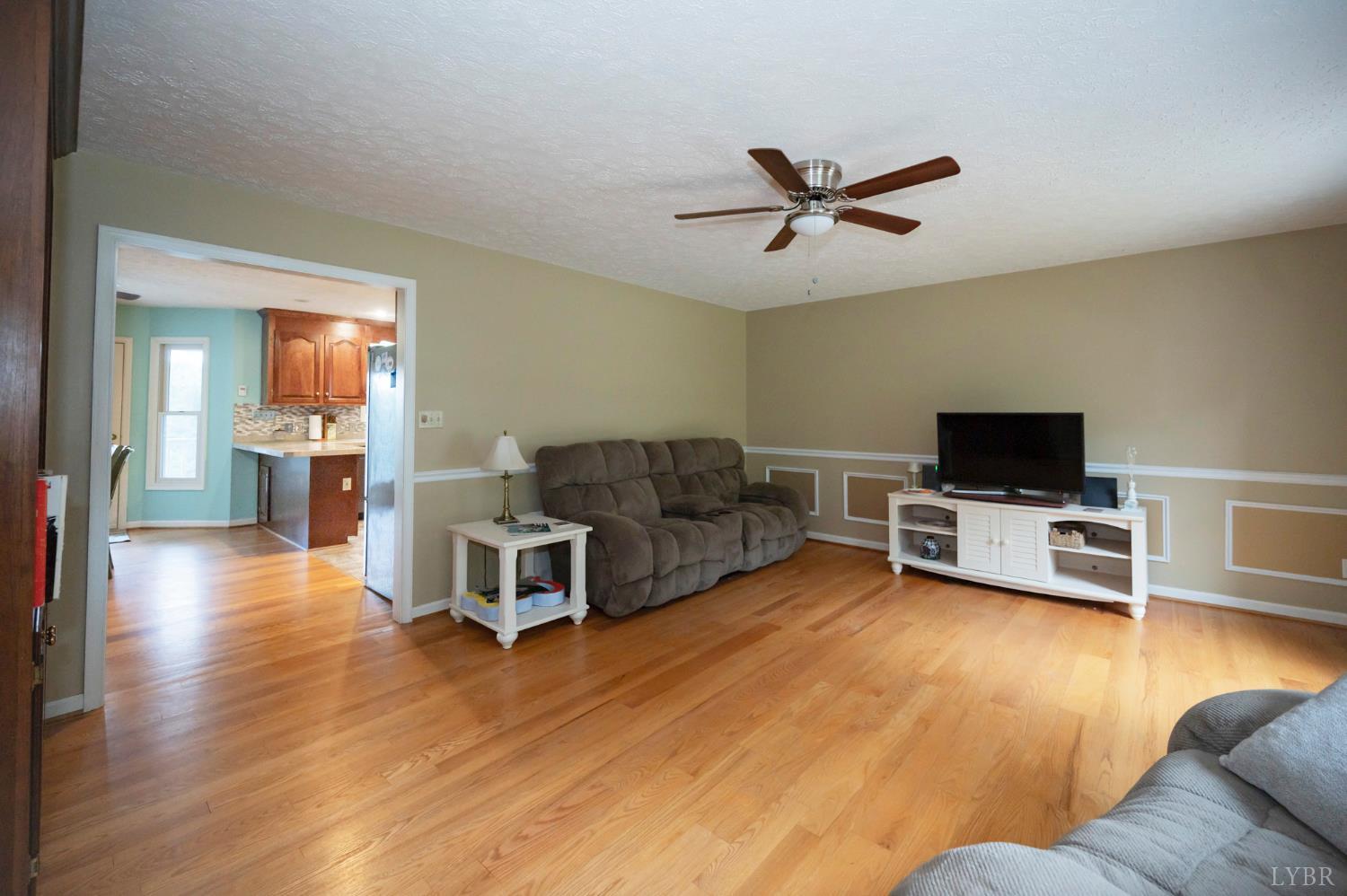 220 Swan Lane, Forest, Virginia image 4