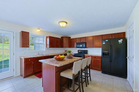 Tiny photo for 1264 Blue Ridge View Circle, Forest, VA 24551 (MLS # 365131)