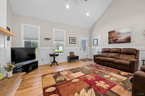 Tiny photo for 1837 Wingfield Drive, Goode, VA 24556 (MLS # 366472)