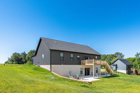 Tiny photo for 1837 Wingfield Drive, Goode, VA 24556 (MLS # 366472)