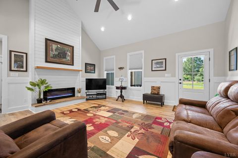 Tiny photo for 1837 Wingfield Drive, Goode, VA 24556 (MLS # 366472)