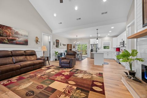 Tiny photo for 1837 Wingfield Drive, Goode, VA 24556 (MLS # 366472)