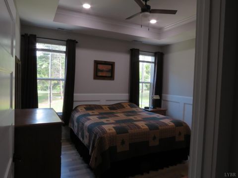 Tiny photo for 1837 Wingfield Drive, Goode, VA 24556 (MLS # 366472)