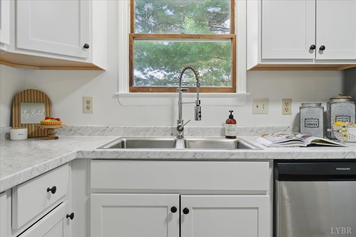 319 Greenhouse Road, Rustburg, Virginia image 12