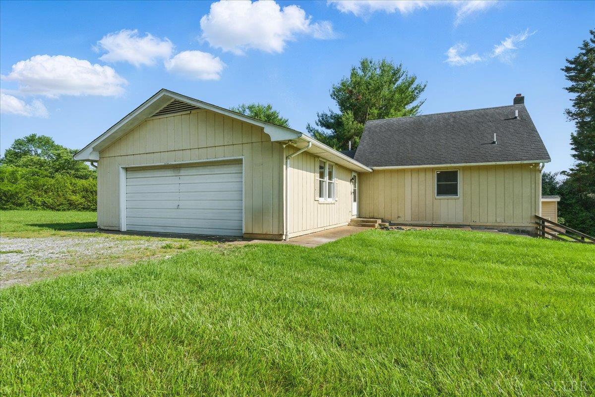 319 Greenhouse Road, Rustburg, Virginia image 2