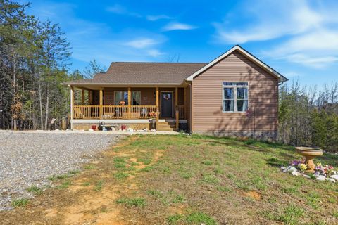 Photo of 3097 Liberty Chapel Road, Appomattox, VA 24522 (MLS # 365332)