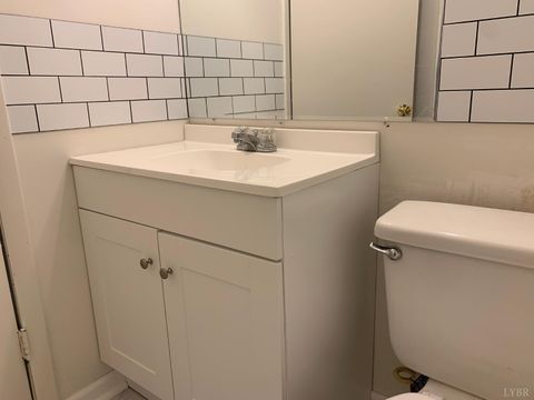 Tiny photo for 8 Parkwood Avenue, Lynchburg, VA 24501 (MLS # 364521)