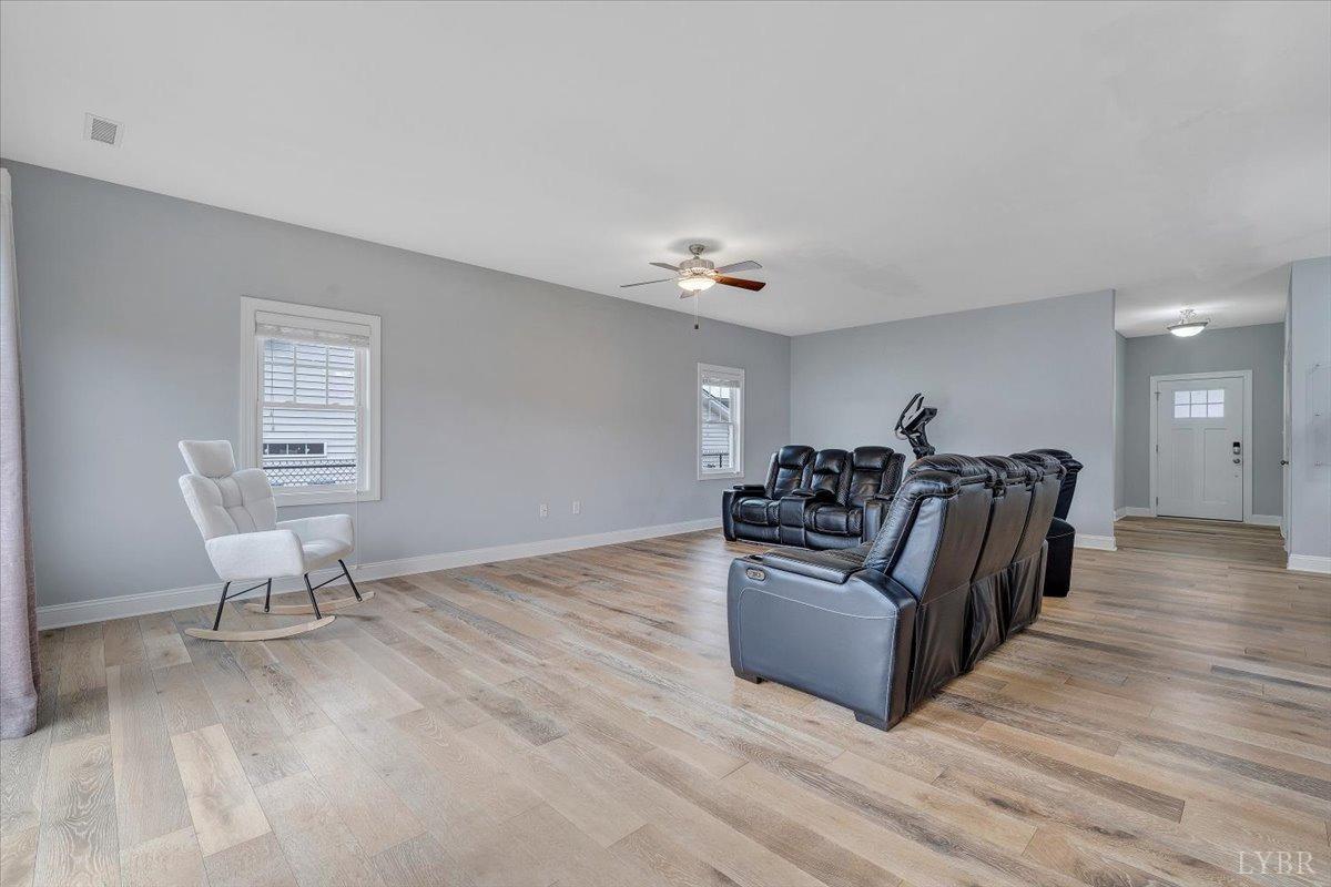 1270 Hupps Hill Lane, Forest, Virginia image 12